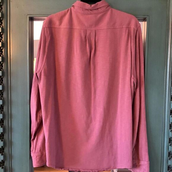 J.Crew Garment-Dyed Button-Up Shirt - Stylish Casual Wear - Picture 4 of 5